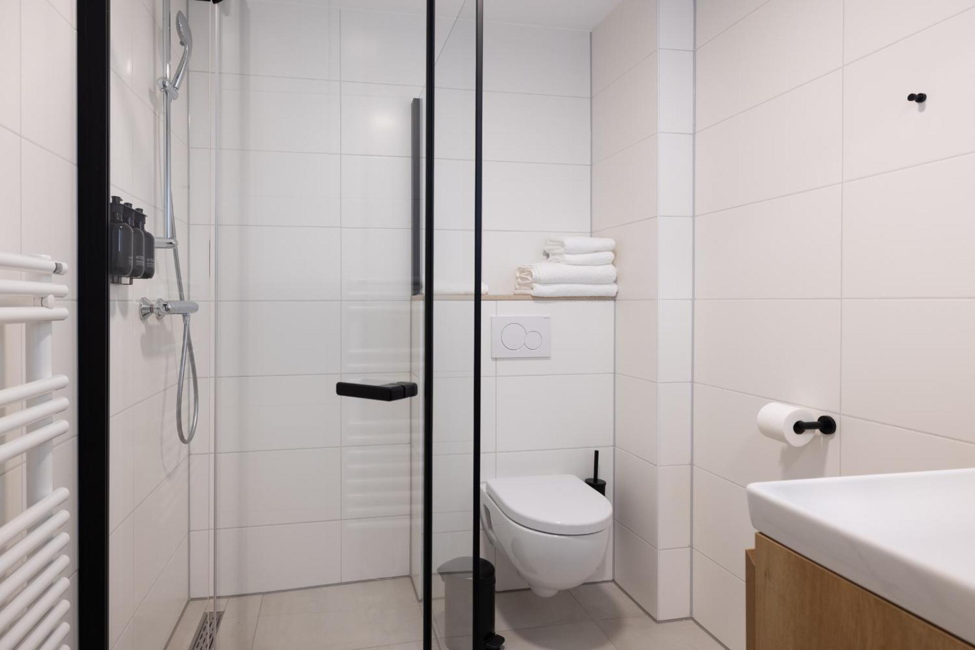 Apartment De Plesman Residences